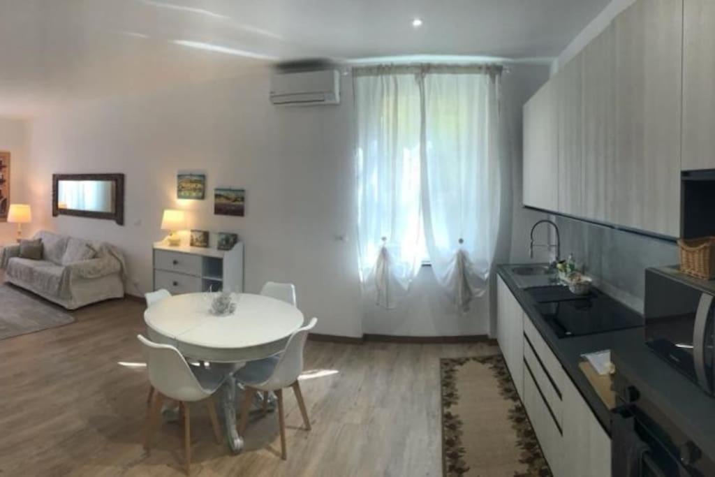 Pisi Home, 2 Min Dalla Spiaggia E Dall' Ospedale Gaslini Genova Exterior foto
