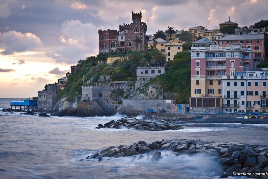 Pisi Home, 2 Min Dalla Spiaggia E Dall' Ospedale Gaslini Genova Exterior foto