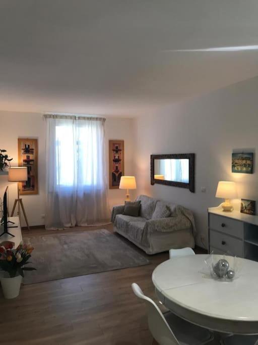 Pisi Home, 2 Min Dalla Spiaggia E Dall' Ospedale Gaslini Genova Exterior foto