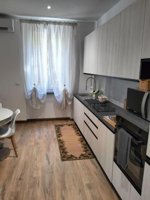 Pisi Home, 2 Min Dalla Spiaggia E Dall' Ospedale Gaslini Genova Exterior foto
