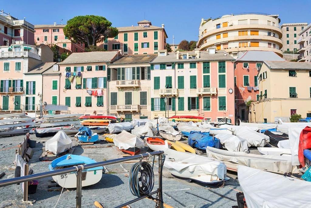Pisi Home, 2 Min Dalla Spiaggia E Dall' Ospedale Gaslini Genova Exterior foto